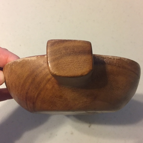 BOWL - wooden bowl on leaf shape - Picture 4 of 5